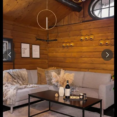 Private Island Amazing Location Chalet *