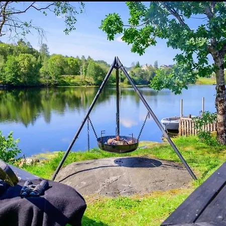 Private Island Amazing Location Chalet *